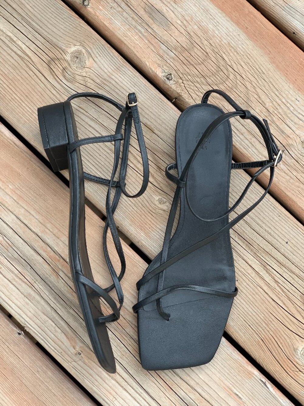 H&M Strappy Square Toe Sandals 9.5 Black Faux Leather Low Block Heel Ankle Strap